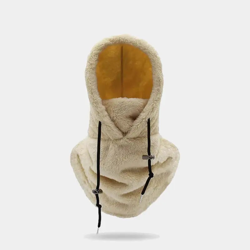 Cagoule sherpa beige avec doublure intérieure douce et chaude, dotée de cordons de serrage ajustables, idéale pour protéger du froid et du vent, parfaite pour les activités outdoor hivernales.