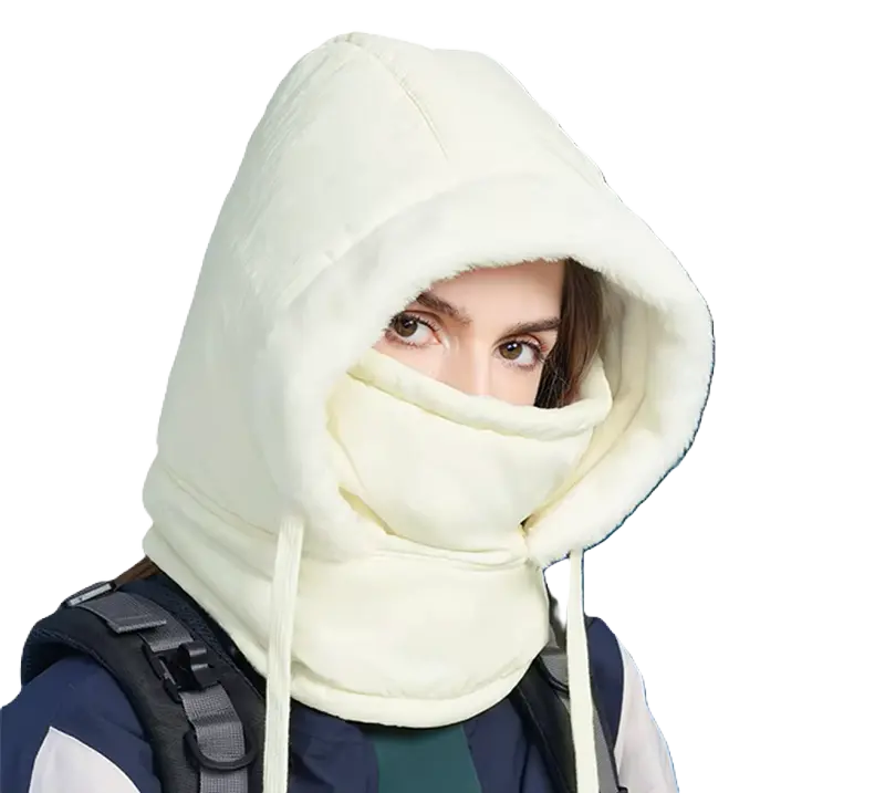 Cagoule ski femme waterproof beige, avec un design moderne et une capuche intégrée, idéale pour les activités en extérieur comme le ski, offrant confort et protection contre les intempéries.