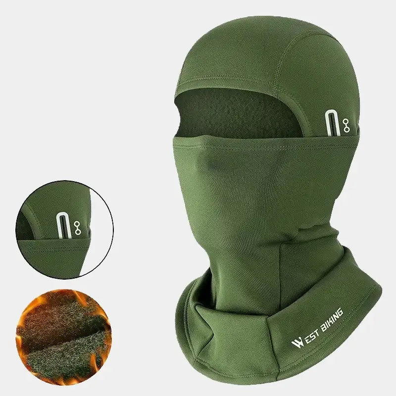 Cagoule vélo grand froid verte, offrant une protection contre le vent et le froid, avec doublure polaire et ouverture ajustée pour les activités en extérieur.